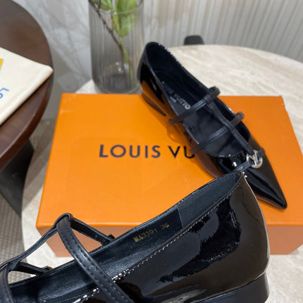 POINTED-TOE TRIPLE-STRAP BALLET FLAT IN BLACK PATENT CALFSKIN