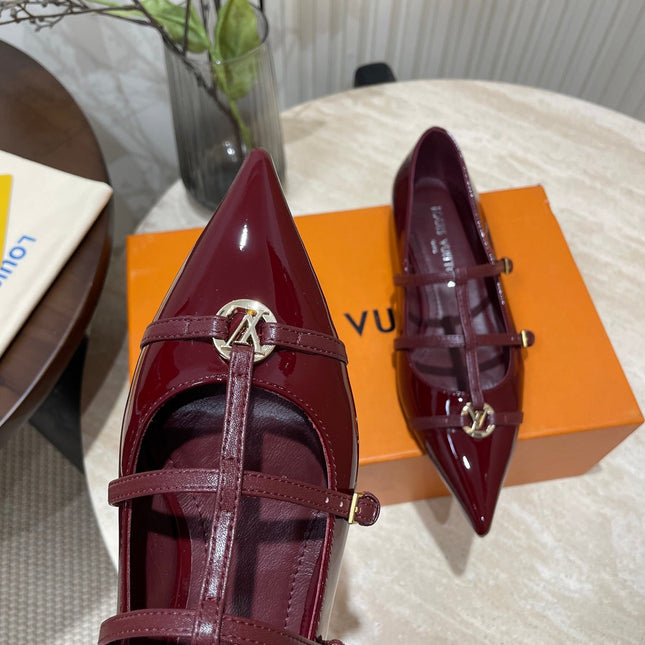 POINTED-TOE TRIPLE-STRAP BALLET FLAT IN BURGUNDY RED PATENT CALFSKIN