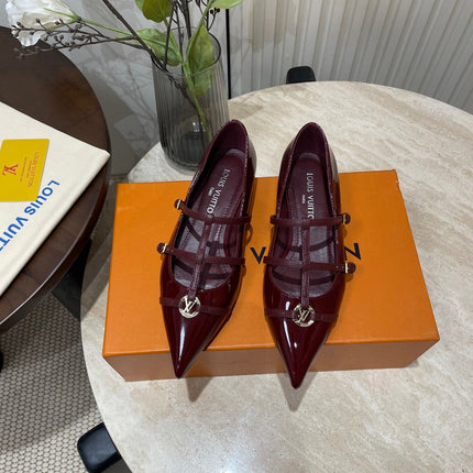 POINTED-TOE TRIPLE-STRAP BALLET FLAT IN BURGUNDY RED PATENT CALFSKIN
