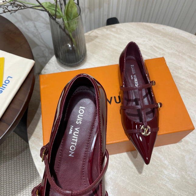 POINTED-TOE TRIPLE-STRAP BALLET FLAT IN BURGUNDY RED PATENT CALFSKIN
