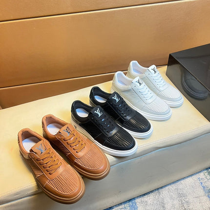 LV SNEAKERS IN WHITE CALFSKIN AND SUEDE