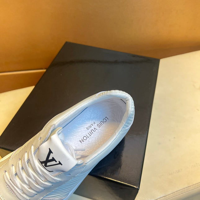 LV SNEAKERS IN WHITE CALFSKIN AND SUEDE