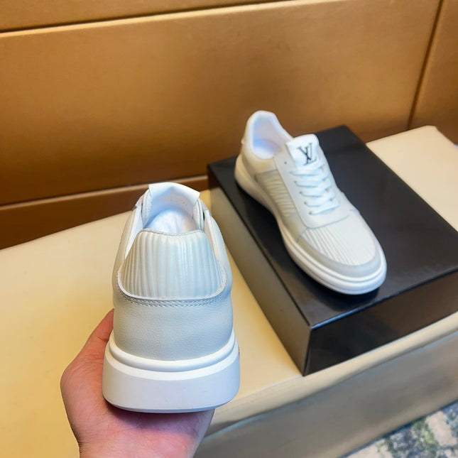 LV SNEAKERS IN WHITE CALFSKIN AND SUEDE