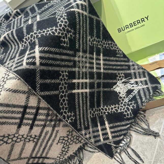 CLASSIC CHECK SCARF 168 CM IN BLACK CASHMERE 396320