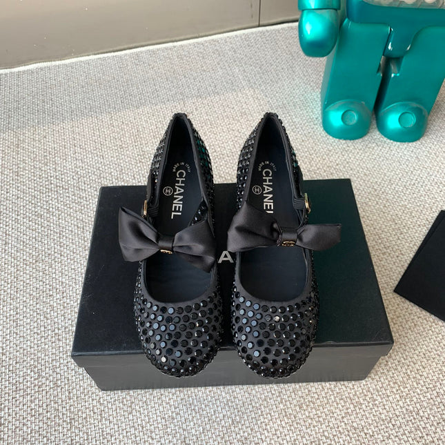 CC MARY JANES SHOES IN BLACK SATIN WITH RHINESTONES