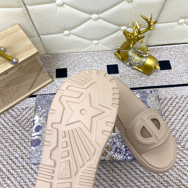DIOR FLAT SLIDES 25S IN BEIGE TPU