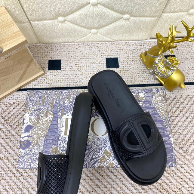 DIOR FLAT SLIDES 25S IN BLACK TPU