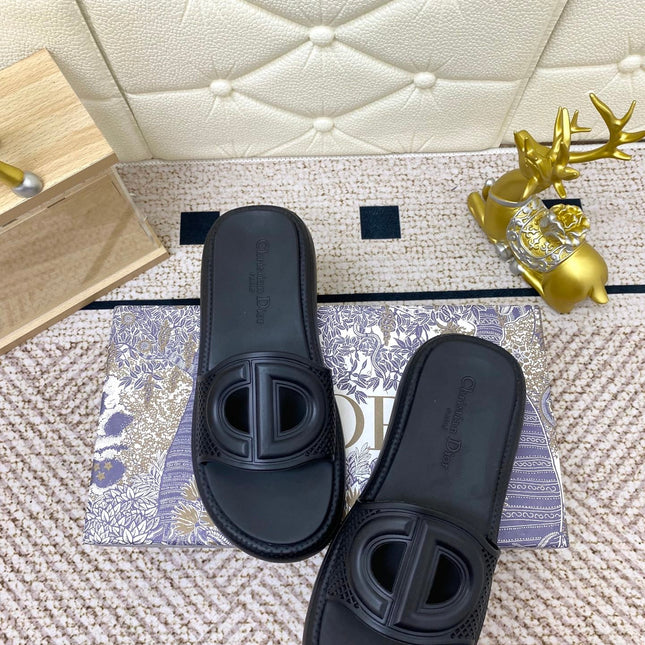 DIOR FLAT SLIDES 25S IN BLACK TPU