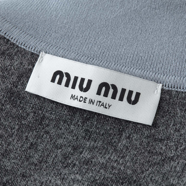 MIUMIU KNIT TOP STYLE 297