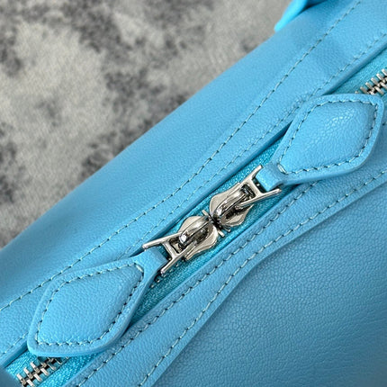 LE TECKEL MEDIUM BAG 32 IN SKY BLUE GOATSKIN