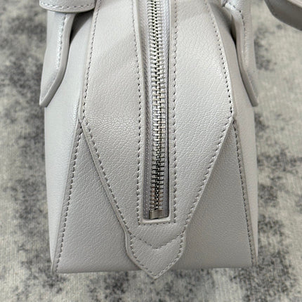 LE TECKEL SMALL BAG 27 IN PLATINUM GOATSKIN
