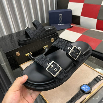 CD AQUA BUCKLE SANDAL BLACK JACQUARD