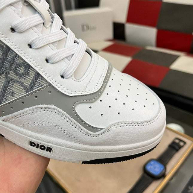 CD B27 LOW-TOP SNEAKER WHITE AND GRAY CALFSKIN