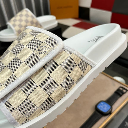 MIAMI MULE IN BEIGE CREAM DAMIER JACQUARD
