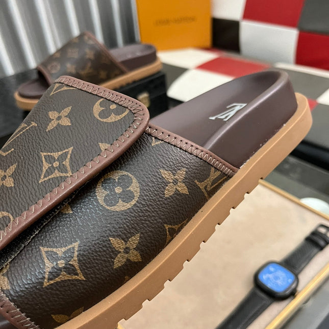 WATERFRONT MULE IN CHOCOLATE BROWN MONOGRAM RUBBER