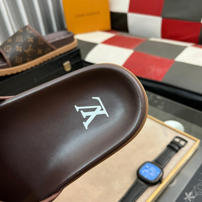 WATERFRONT MULE IN CHOCOLATE BROWN MONOGRAM RUBBER