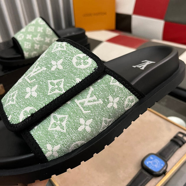 MIAMI MULE IN LIGHT GREEN MONOGRAM JACQUARD