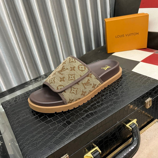 MIAMI MULE IN PEANUT BROWN MONOGRAM JACQUARD