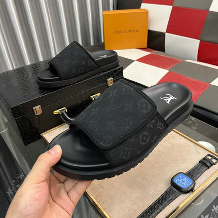 MIAMI MULE IN BLACK MONOGRAM JACQUARD