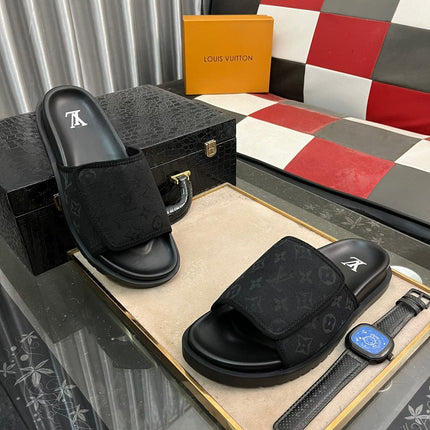 MIAMI MULE IN BLACK MONOGRAM JACQUARD