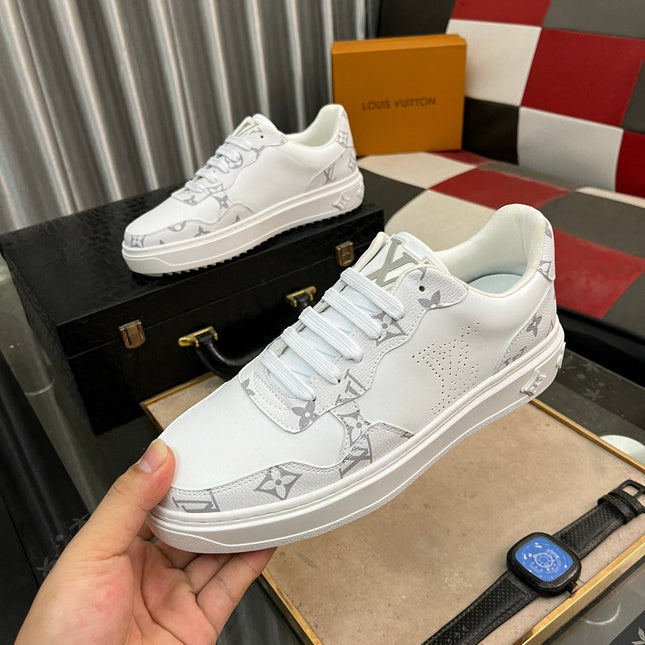 LV CLASSIC TRAINER SHOES IN WHITE MONOGRAM CALFKSIN AND SUEDE