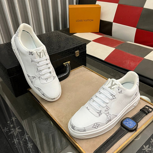 LV CLASSIC TRAINER SHOES IN WHITE MONOGRAM CALFKSIN AND SUEDE