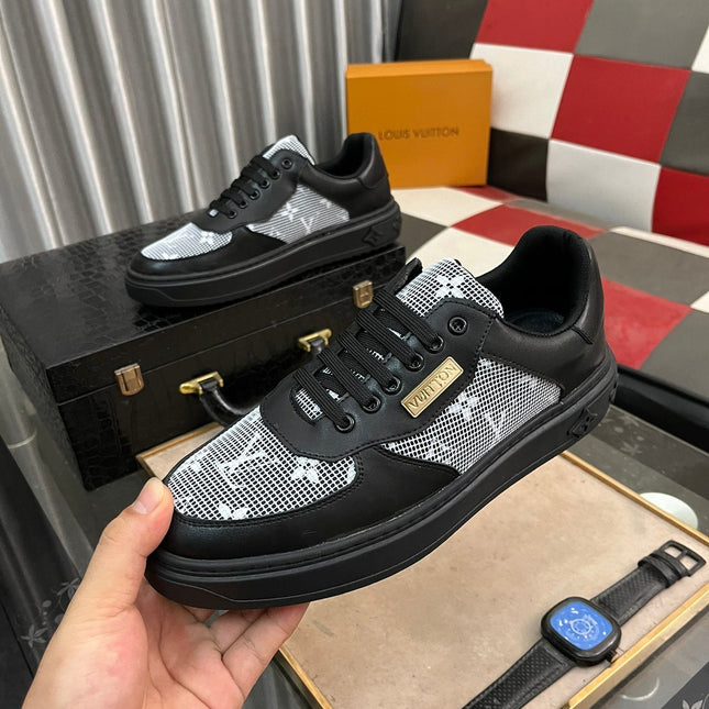 LV CLASSIC TRAINERS WHITE MESH AND BLACK CALFSKIN