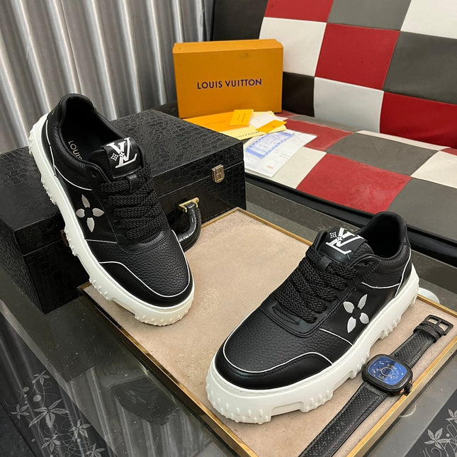 LV SNEAKER BLACK MONOGRAM CALFSKIN