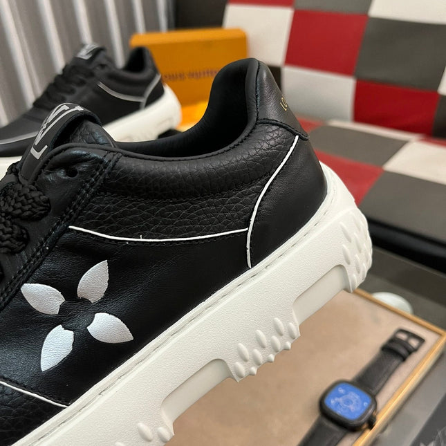 LV SNEAKER BLACK MONOGRAM CALFSKIN