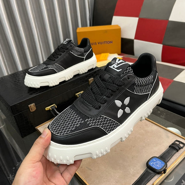 LV SNEAKER IN BLACK MONOGRAM CALFSKIN AND DENIM