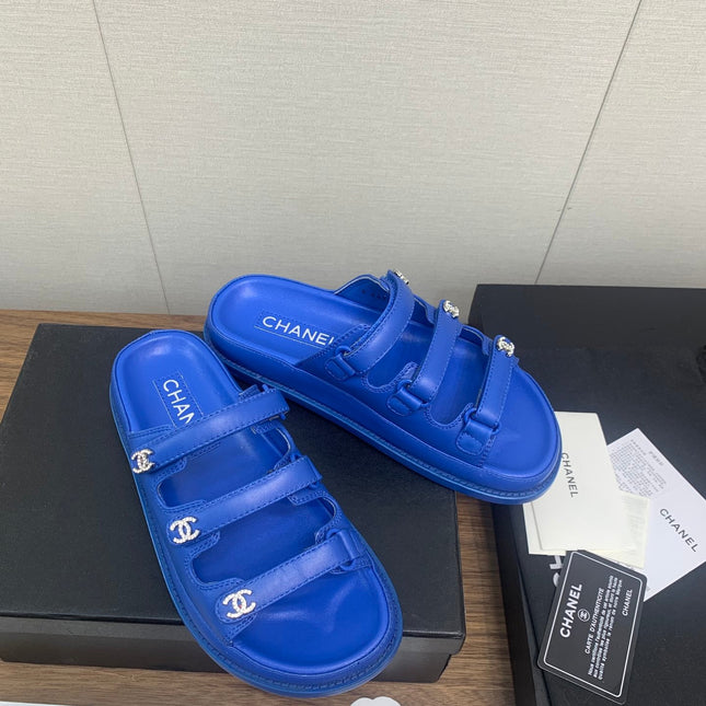 DAD SANDAL IN COBALT BLUE LAMBSKIN MULE