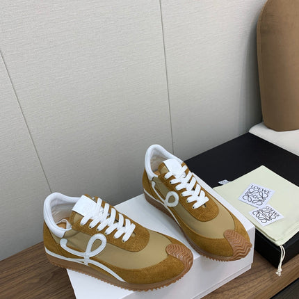 LW FLOW RUNNER SNEAKER GOLDENROD SUEDE