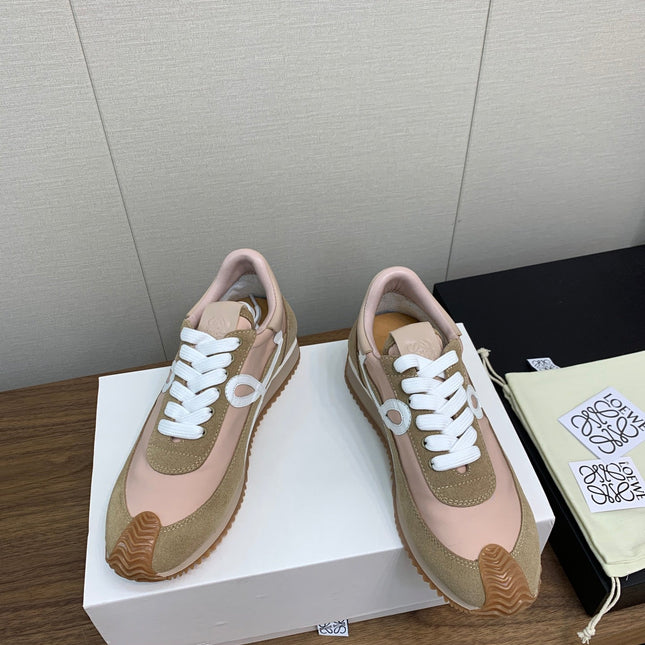 LW FLOW RUNNER SNEAKER PEANUT-PASTEL PINK SUEDE
