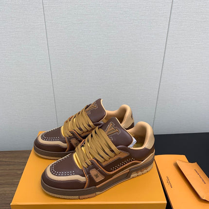 LV WOMEN'S TRAINER IN MARRON CALFSKIN