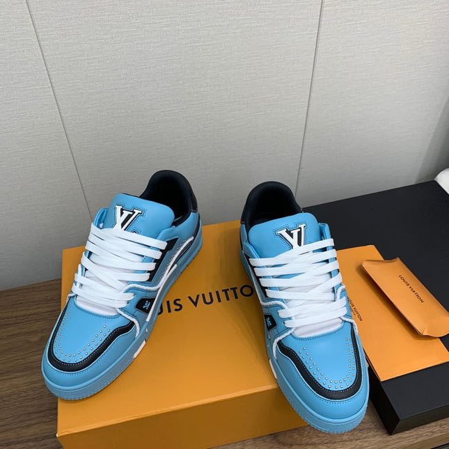 LV WOMEN'S TRAINER IN CERULEAN BLUE CALFSKIN