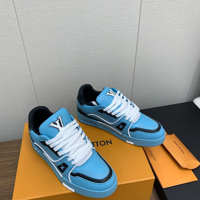 LV WOMEN'S TRAINER IN CERULEAN BLUE CALFSKIN