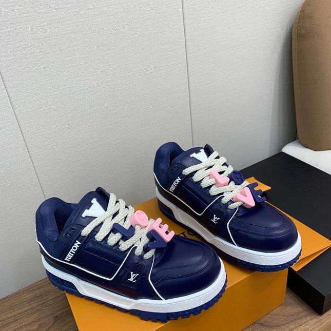 LV WOMEN'S TRAINER IN NAVY BLUE CALFSKIN