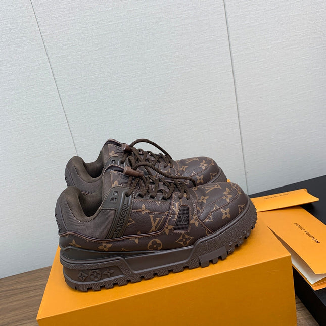 LV TRAINER IN CHOCOLATE BROWN MONOGRAM CALFSKIN