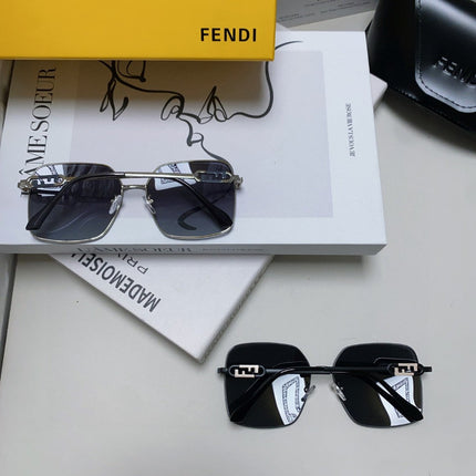 OVERSIZED BAGUETTE SQUARE FRAME SUNGLASSES 562043 IN METAL