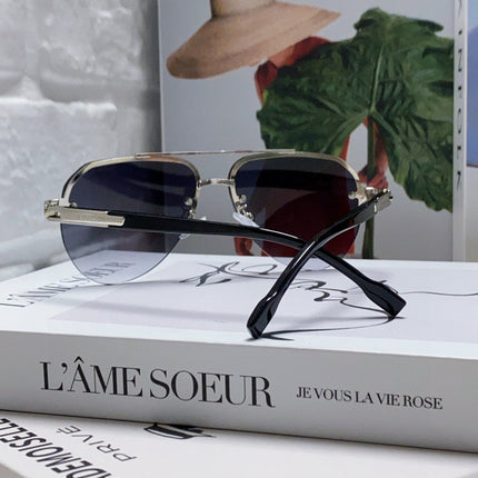 PILOT SUNGLASSES 582590 IN SILVER METAL GREY SMOKE LENSES