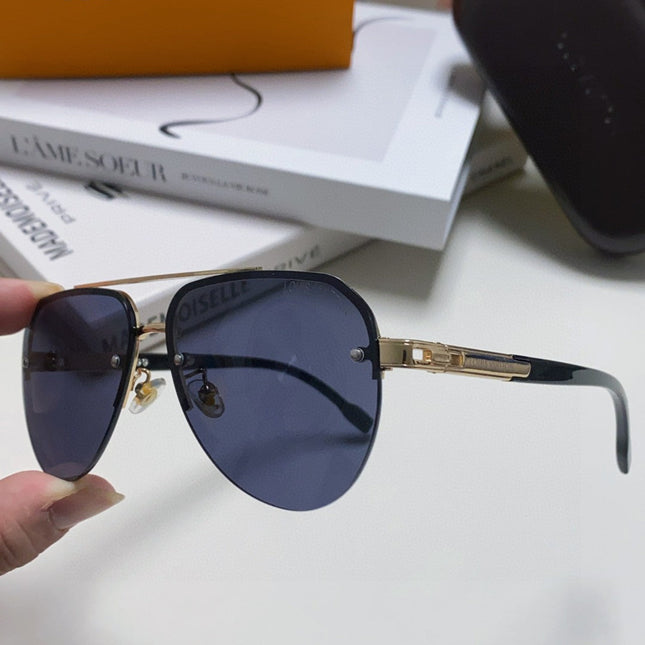 PILOT SUNGLASSES 582592 IN GOLD METAL BLACK LENSES