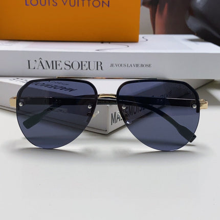 PILOT SUNGLASSES 582592 IN GOLD METAL BLACK LENSES
