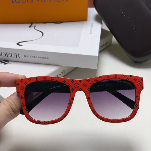 MONOGRAM SUNGLASS 581385 IN RED ACETATE FRAME