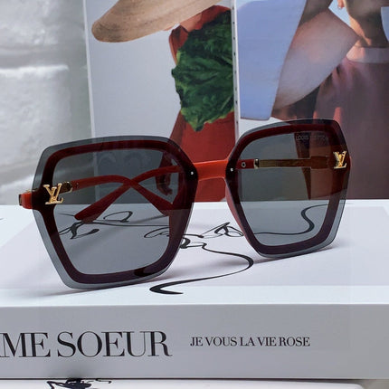 SQUARE SUNGLASSES 581355 IN RED ACETATE GREY LENSES