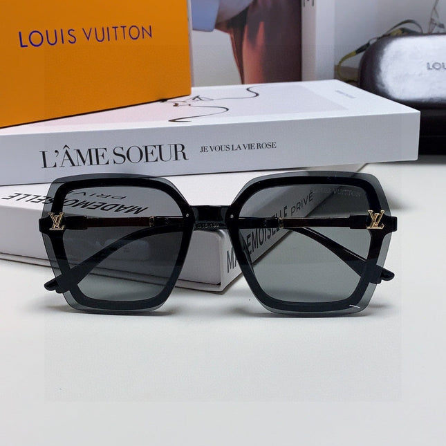 SQUARE SUNGLASSES 581357 IN BLACK ACETATE