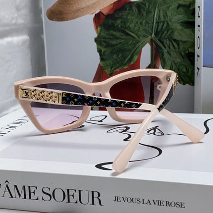 SQUARE SUNGLASSES 581358 IN NUDE PINK ACETATE EMBOSSED MONOGRAM LOGO