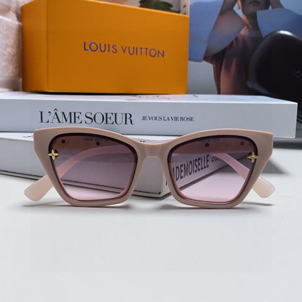 SQUARE SUNGLASSES 581358 IN NUDE PINK ACETATE EMBOSSED MONOGRAM LOGO