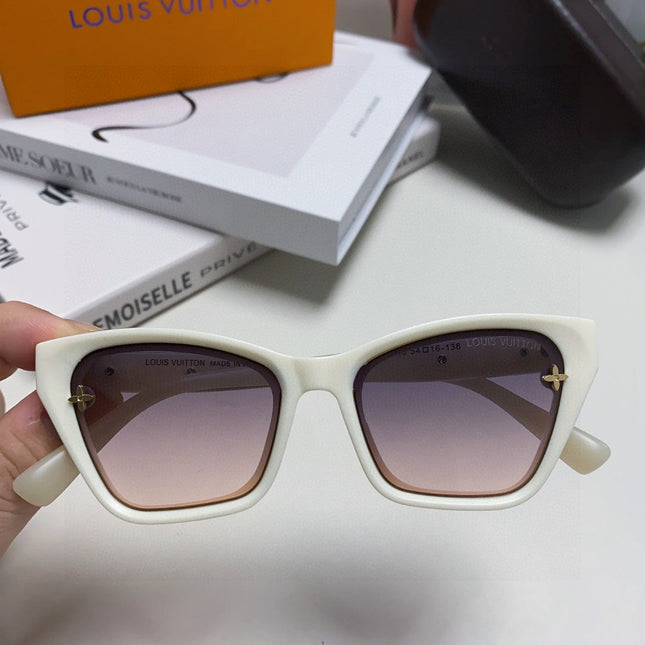 SQUARE SUNGLASSES 581359 IN IVORY ACETATE EMBOSSED MONOGRAM LOGO
