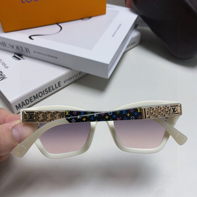 SQUARE SUNGLASSES 581359 IN IVORY ACETATE EMBOSSED MONOGRAM LOGO