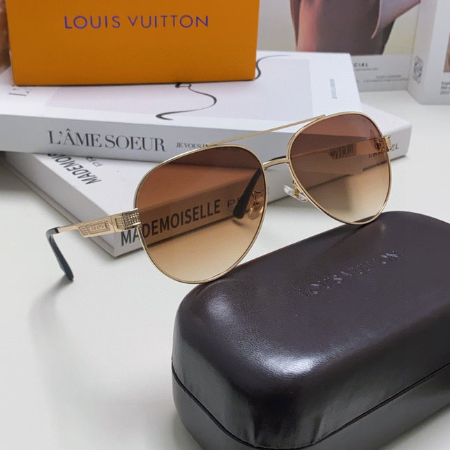 PILOT SUNGLASS 581363 IN GOLD METAL BROWN SMOKE LENSES